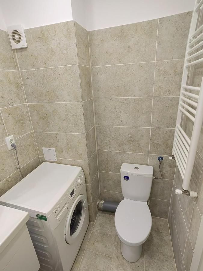 דירות Roşu Militari Luxury Flat מראה חיצוני תמונה